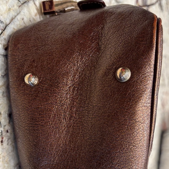 Gucci! Brown Leather Women's Bag - Picture 6 of 7